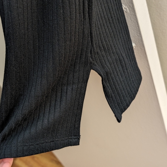 MOVING SALE - Reformation Willie knit dress, Size XS Excellent Condition! - Picture 7 of 16